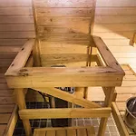 Prázdninový dům Lepolinna B By Interhome *