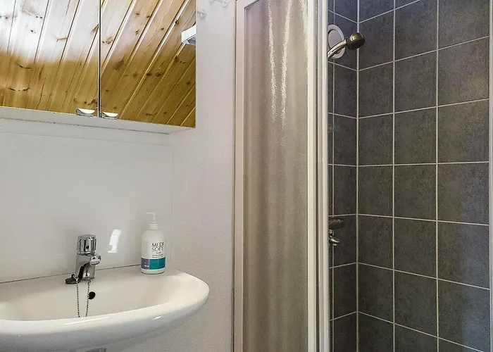 Casa de Férias Lepolinna B By Interhome